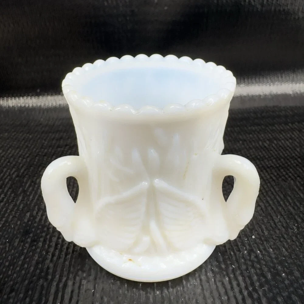 Westmoreland Milk Glass Triple Swan Handled Toothpick Holder Small Vase Dish VTG